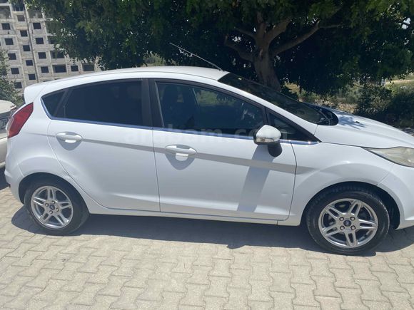 Sahibinden Ford Fiesta 1.5 TDCi Titanium X 2013 Model 