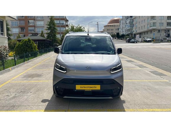 Galeriden Toyota Proace City 1.5 D Flame X-Pack 2024 Model Ankara