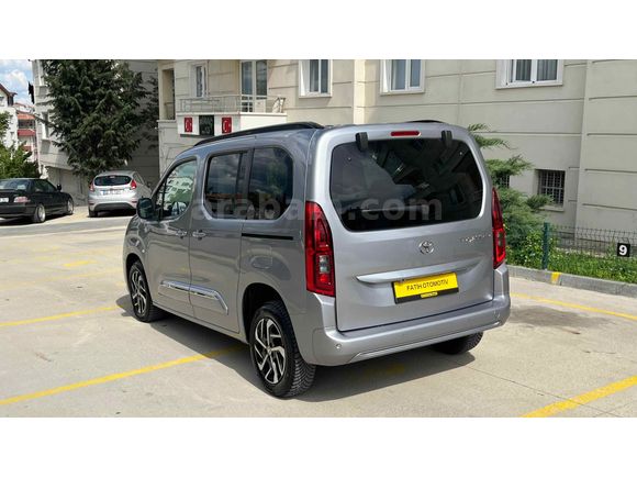Galeriden Toyota Proace City 1.5 D Flame X-Pack 2024 Model Ankara
