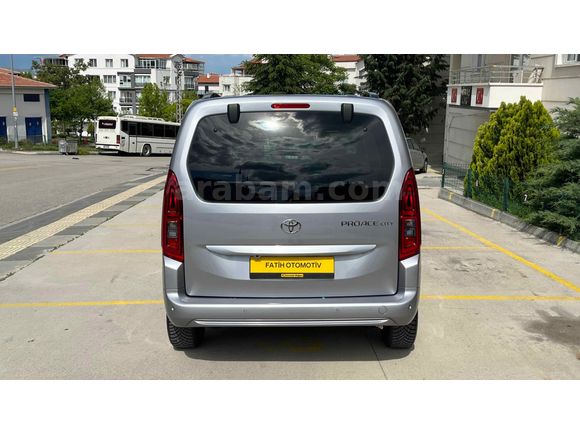 Galeriden Toyota Proace City 1.5 D Flame X-Pack 2024 Model Ankara