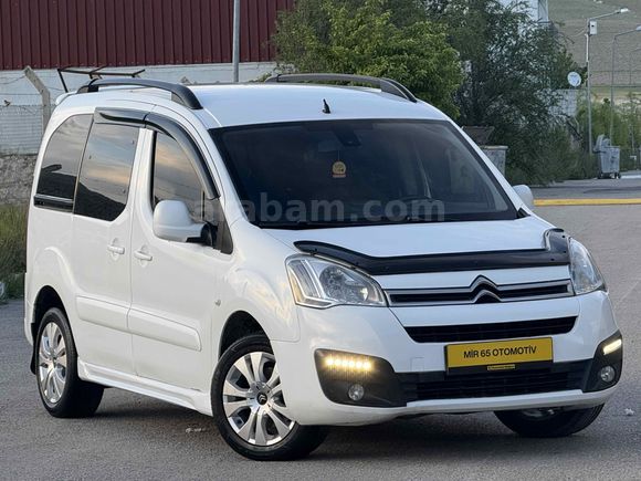Galeriden Citroen Berlingo 1.6 HDi Multispace 2016 Model Van