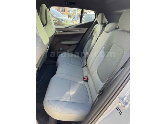 Galeriden Volvo EX30 EN FUL 2026 Model İzmir