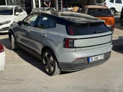 Galeriden Volvo EX30 EN FUL 2026 Model İzmir