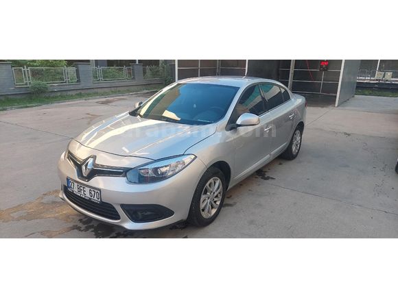 Sahibinden Renault Fluence 1.5 dCi Touch 2012 Model  177000 km Gri