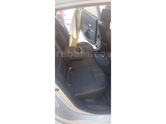 Sahibinden Renault Fluence 1.5 dCi Touch 2012 Model  177000 km Gri