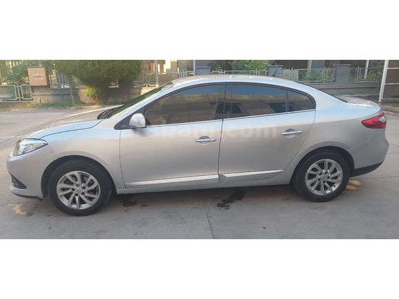 Sahibinden Renault Fluence 1.5 dCi Touch 2012 Model  177000 km Gri