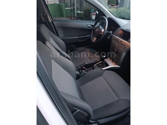 Sahibinden Opel Astra 1.6 Essentia 2013 Model Gaziantep 210.000 km Beyaz