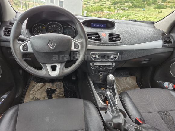 Sahibinden Renault Fluence 1.5 dCi Dynamique 2011 Model