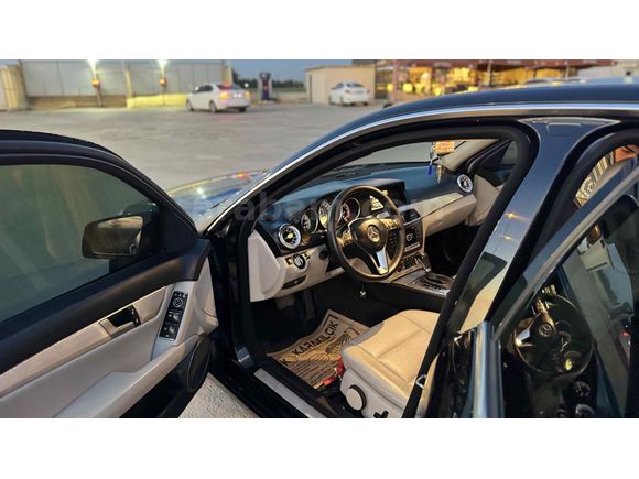 Sahibinden Mercedes - Benz C 180 Kompressor BlueEfficiency Avantgarde 2012 Model 