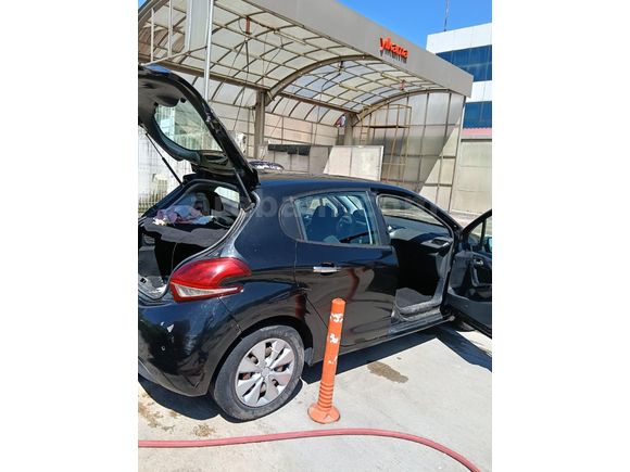 Sahibinden Peugeot 208 1.4 HDi Active 2015 Model