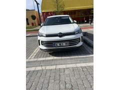 Sahibinden Volkswagen Tiguan 1.5 TSI Life acilll2024 Model 