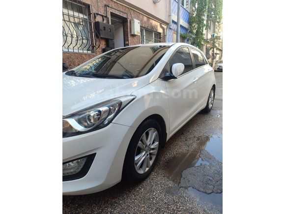 Sahibinden Hyundai i30 1.6 GDi Style 2014 Model