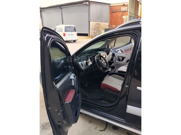 Sahibinden Citroen Berlingo 1.6 HDi Combi SX 2011 Model 