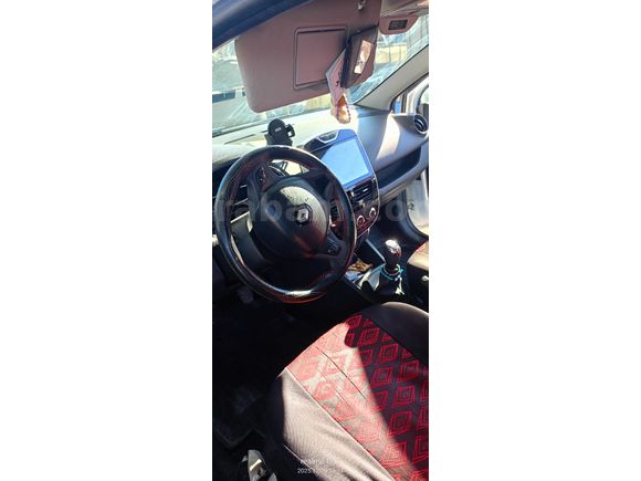 Sahibinden Renault Clio 1.5 dCi Joy 2015 Model  140.000 km Beyaz