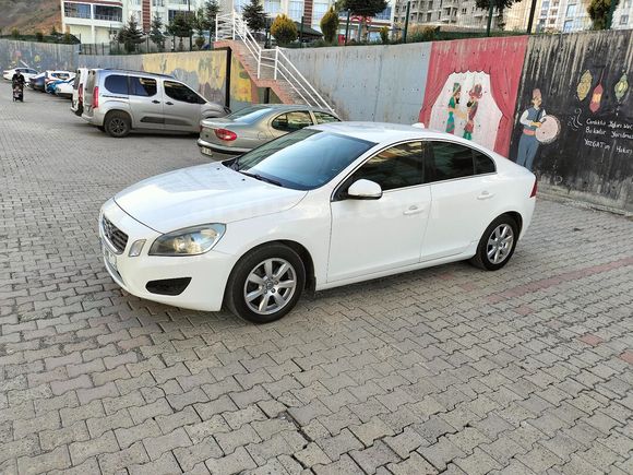 Sahibinden Volvo S60 1.6 D Premium 2012 Model 