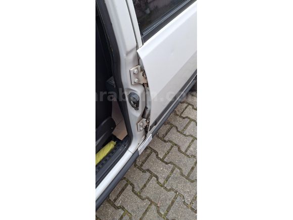 16 yıllık Sahibinden Orjinal km Kazasız Değişensiz