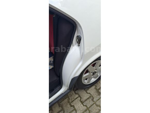 16 yıllık Sahibinden Orjinal km Kazasız Değişensiz