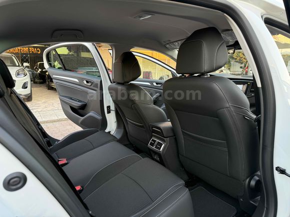 2025 RENAULT MEGANE 1.3 TCE ICON İLK SAHİBİ BOYASIZ SIFIR EMSALİ