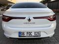 2025 RENAULT MEGANE 1.3 TCE ICON İLK SAHİBİ BOYASIZ SIFIR EMSALİ