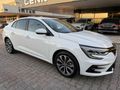 2025 RENAULT MEGANE 1.3 TCE ICON İLK SAHİBİ BOYASIZ SIFIR EMSALİ