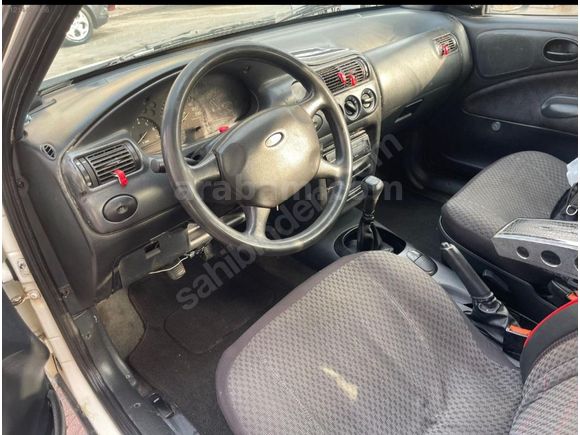 Sahibinden Ford Escort 1.6 CLX 1997 Model