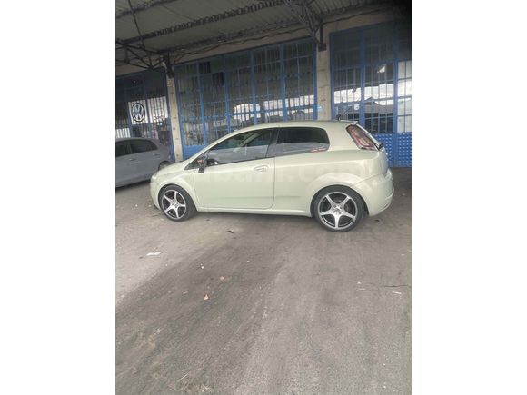 Fiat Punto Grande 1.3 Multijet Dynamic 2006 3 kapı
