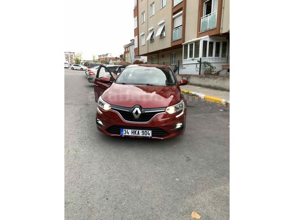 Sahibinden Renault Megane 1.3 TCe Touch 2023 Model 