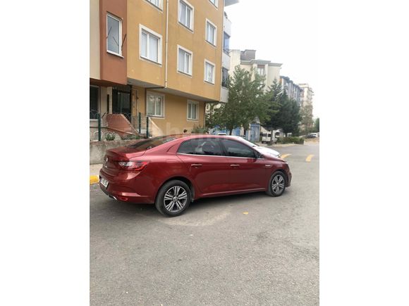 Sahibinden Renault Megane 1.3 TCe Touch 2023 Model 