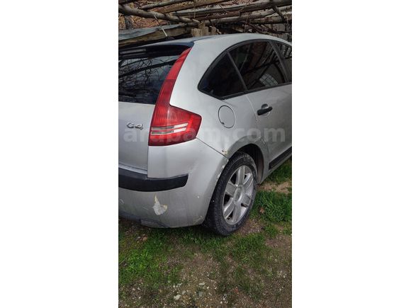 Sahibinden Citroen C4 1.6 HDi SX 2007 Model  210.000 km Gri (Gümüş)