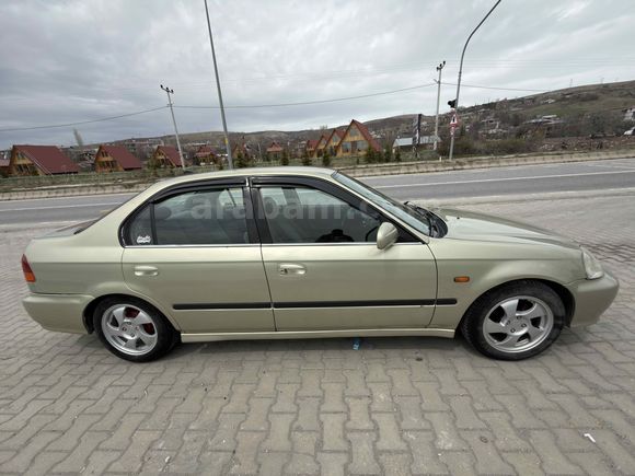 Sahibinden Honda Civic 1.4 i S 2000 Model 