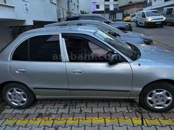 Sahibinden Hyundai Accent 1.3 LX 2000 Model 