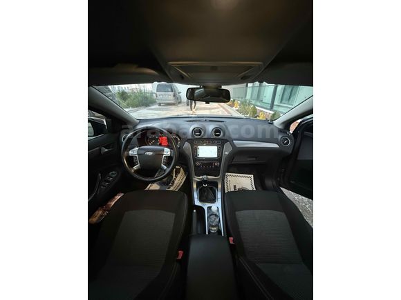 Sahibinden Ford Mondeo 1.6 TDCi Titanium 2011 Model Orijinal Değişensiz 