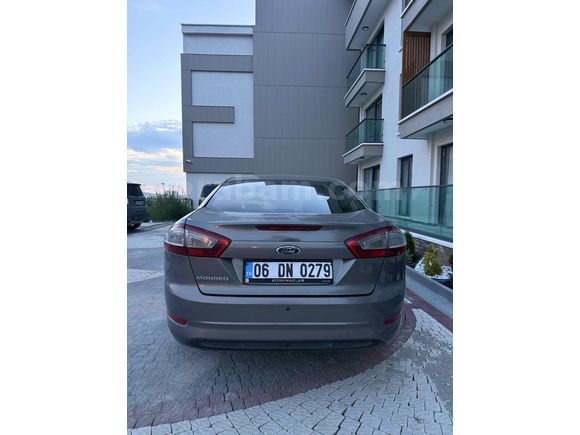 Sahibinden Ford Mondeo 1.6 TDCi Titanium 2011 Model Orijinal Değişensiz 