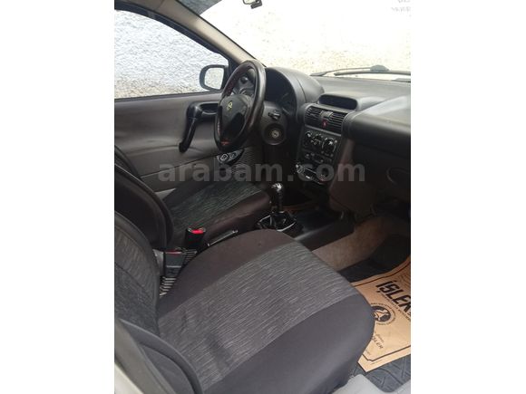 Sahibinden Opel Corsa 1.2 Swing 1999 Model