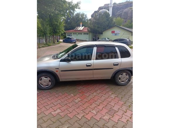 Sahibinden Opel Corsa 1.2 Swing 1999 Model
