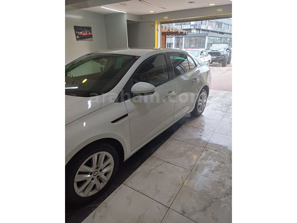 Sahibinden Renault Megane 1.3 TCe Joy Comfort 2022 Model Muğla