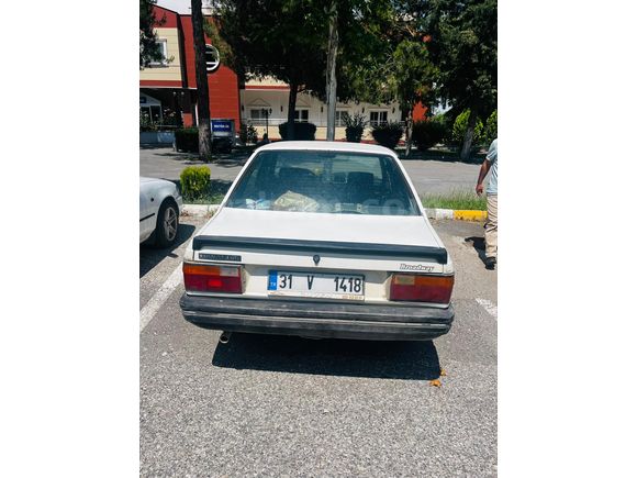 Sahibinden Renault R 9 1.4 Broadway GTE 1989 Model