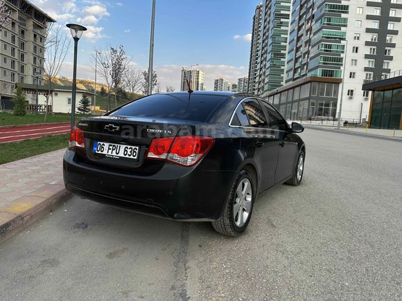 Düşük km Cruze 3. Sahibinden