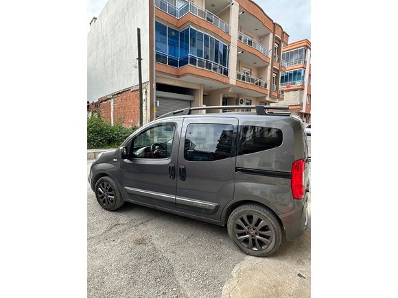 Sahibinden Fiat Fiorino Combi 1.3 Multijet Premio 2022 Model 