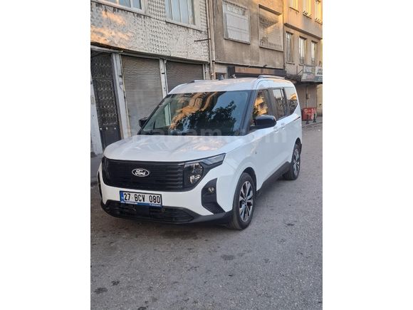 Sahibinden Ford Tourneo Courier 1.5 EcoBlue Titanium 2025 Model  6.000 km Beyaz
