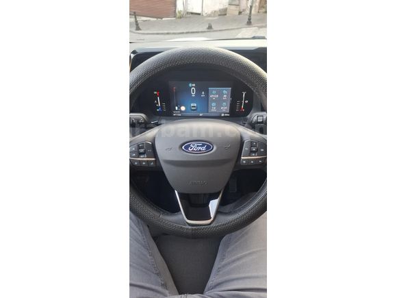 Sahibinden Ford Tourneo Courier 1.5 EcoBlue Titanium 2025 Model  6.000 km Beyaz