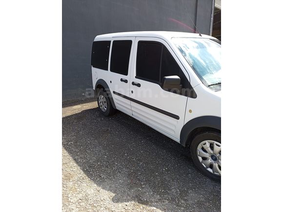 CEZLAN OTOMOTİV'DEN 2012 MODEL FORD CONNECT FIRSAT ÜRÜN.. ACİL..
