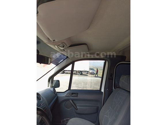 CEZLAN OTOMOTİV'DEN 2012 MODEL FORD CONNECT FIRSAT ÜRÜN.. ACİL..