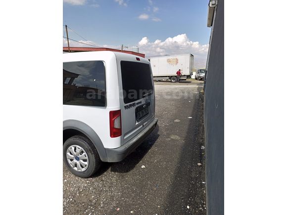CEZLAN OTOMOTİV'DEN 2012 MODEL FORD CONNECT FIRSAT ÜRÜN.. ACİL..