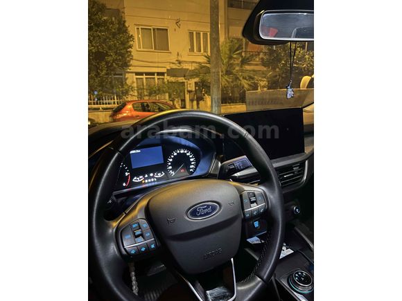 Sahibinden Ford Focus 1.5 EcoBlue Titanium Stil 2024 Model 