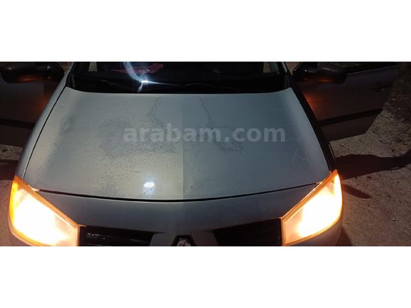 Sahibinden Renault Megane 1.4 Authentique 2004 Model