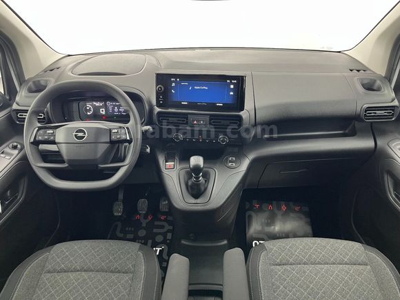 otomobil Opel Combo 1.5 D Essential