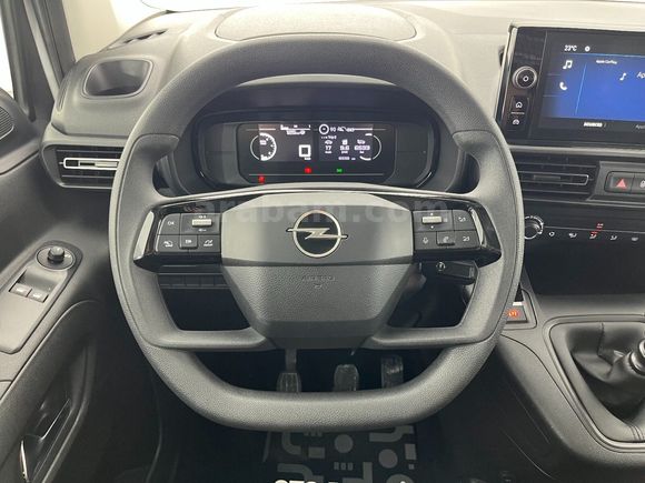 otomobil Opel Combo 1.5 D Essential