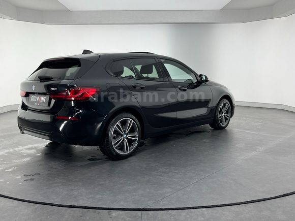 otomobil BMW 1 Serisi 118i Sport Line