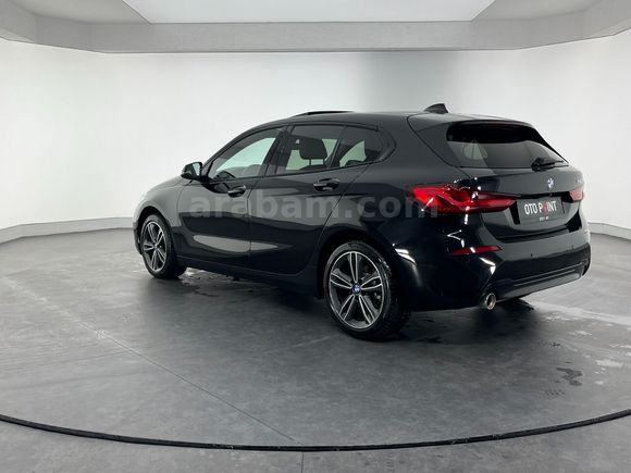 otomobil BMW 1 Serisi 118i Sport Line